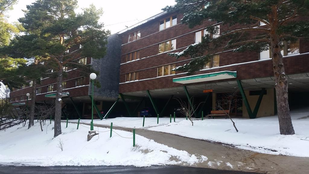 La Pinilla Ski Apartment Riaza Buitenkant foto